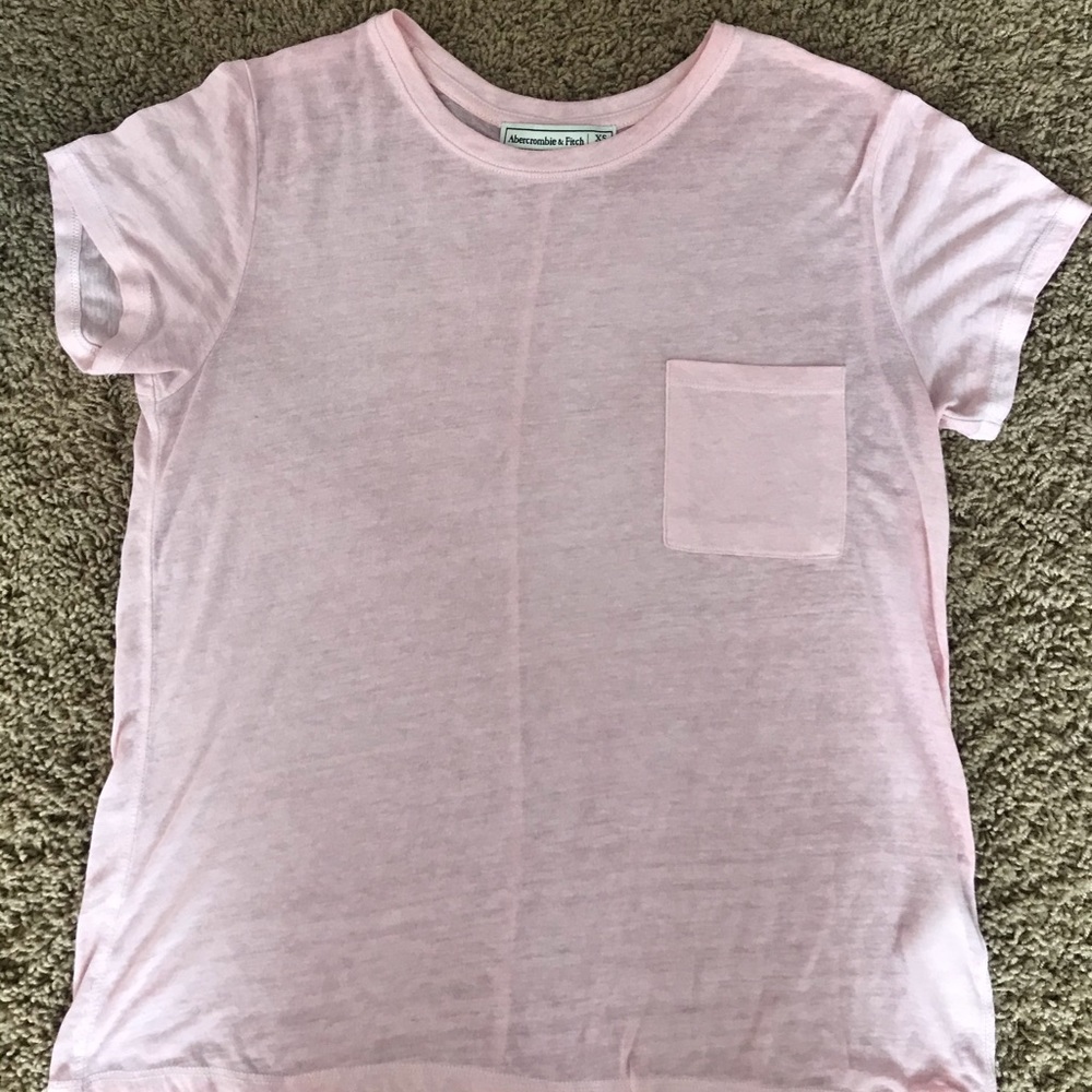 Pink A&F t-shirt